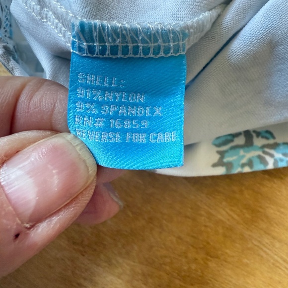 J MCLAUGHLIN SS TEE CATALINA CLOTH NYLON TREES PATTERN CASUAL CHIC TRAVEL L - Picture 8 of 12